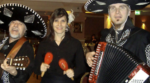 Mariachi serenade voor uw beste vrienden